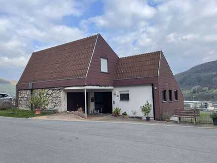 Schönes Einfamilienhaus in begehrter Hanglage