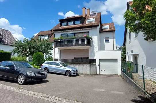 Geschmackvolle, sanierte 1,5-Raum-Wohnung mit Balkon und EBK in Stuttgart