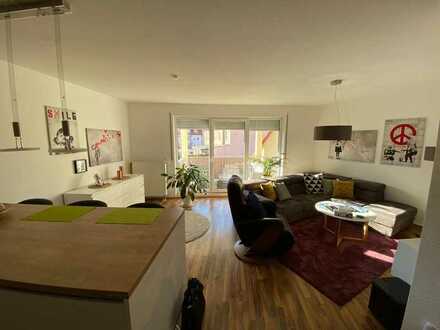 +++Moderne 3-Raum Wohnung m. offener Küche, großem Balkon, in idyllischer Altstadtlage!!!+++