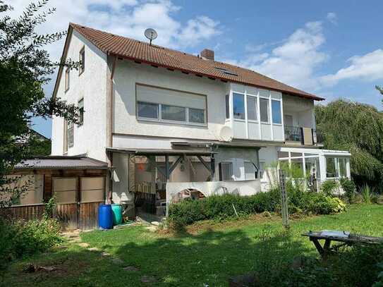 Tolle und helle Erdgeschosswohnung mit Garten - Gebäude wird energetisch saniert (inklusive)