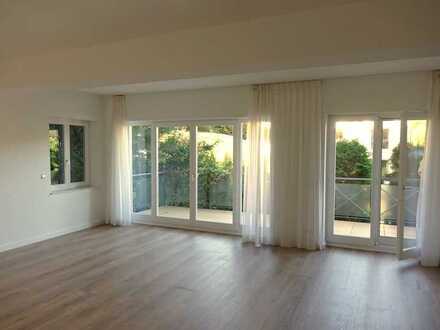 2,5-Zimmer-Wohnung mit großzügigem Balkon oberhalb der Lichtentaler Allee