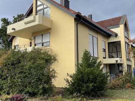 Schönes 1-Zimmer Apartment mit Balkon und PKW Stellplatz in Würzburg Lengfeld zu vermieten