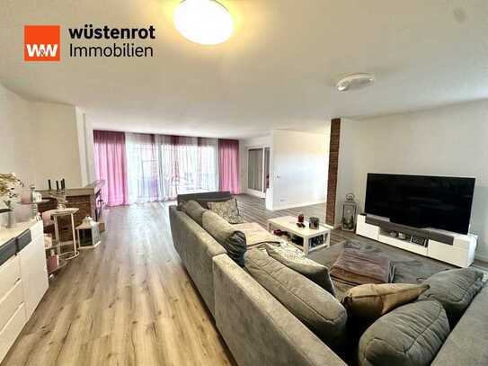 Schicker Bungalow mit großzügigem Garten, Garage und 165 m² Wohnfläche auf günstiger Erbpacht