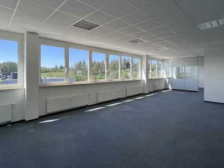 Große Bürofläche mit Konferenzräumen auf der Haid