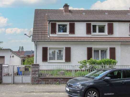 Zweifamilienhaus in zentraler Lage von Hanau und mit weitläufigem Garten