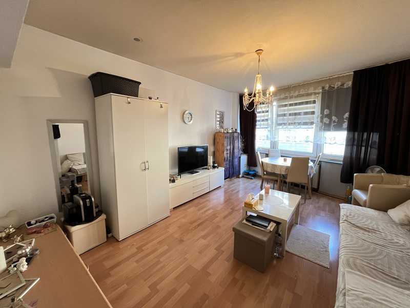 *DÜSSELDORFER ZENTRUM* - 2 ZI WOHNUNG IN FRIEDRICHSTADT