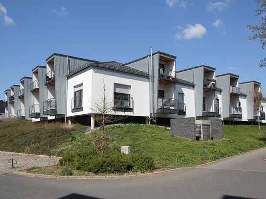 Zweitbezug: 2-Zimmer-Wohnung mit Einbauküche und Balkon