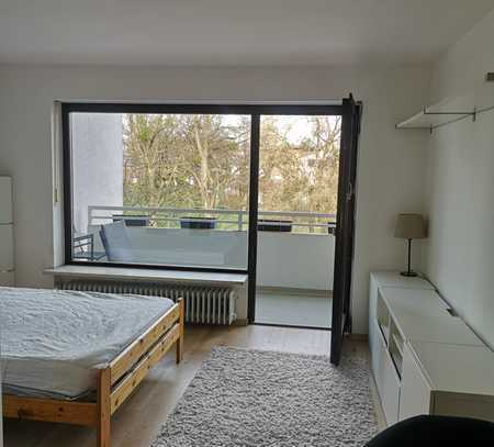 1-Raum-Wohnung mit EBK in Moosach München