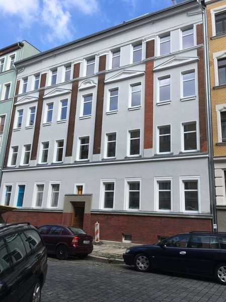 Moderne 3-Zimmer-Wohnung mit Balkon sucht genau Dich-WG geeignet!
