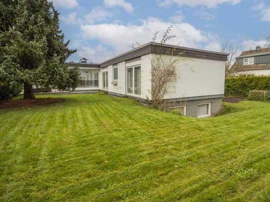 Lichtdurchfluteter Bungalow mit großem Potenzial in ruhiger Lage von Rösrath-Forsbach