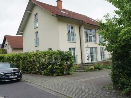 Schönes, geräumiges Haus mit sieben Zimmern in Aschaffenburg, Österreicher Kolonie