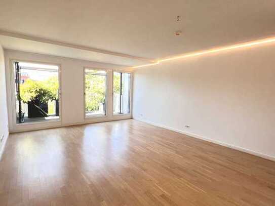 Luxus 2 Zimmer-Wohnung mit Sonnenbalkon und Concierge, Schwimmbad, Sauna und Fitness