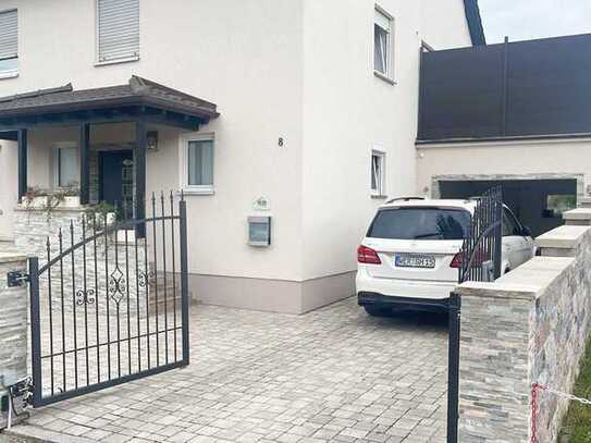 Modernes und stilvolles Einfamilienhaus in ruhiger Lage