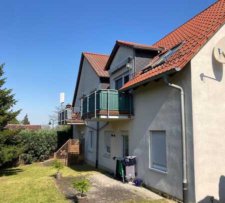 Voll vermietetes Mehrfamilienhaus mit Balkon oder Terrasse und Stellplätzen