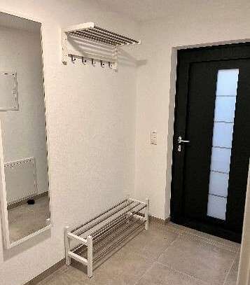 Stilvolle, möblierte 1-Zimmer-Souterrain-Wohnung in Herzogenaurach