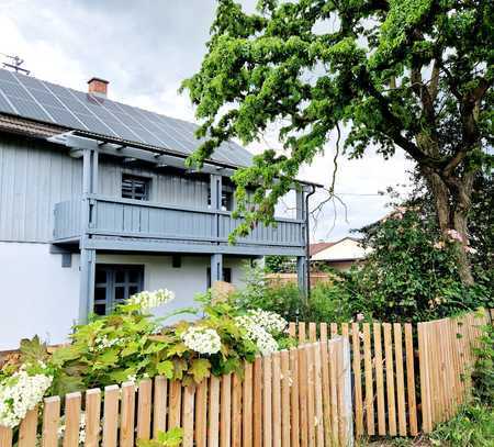 IHR NEUES ZUHAUSE: Charmantes Einfamilienhaus in idyllischer Umgebung