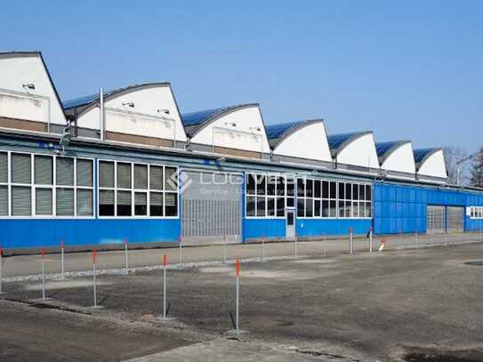 Industriehalle mit Freifläche im Norden Hamburgs