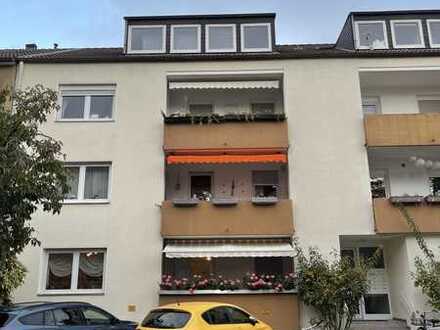 ETW 92 qm mit 4 Zimmern, Balkon und Stellplatz zu verkaufen
