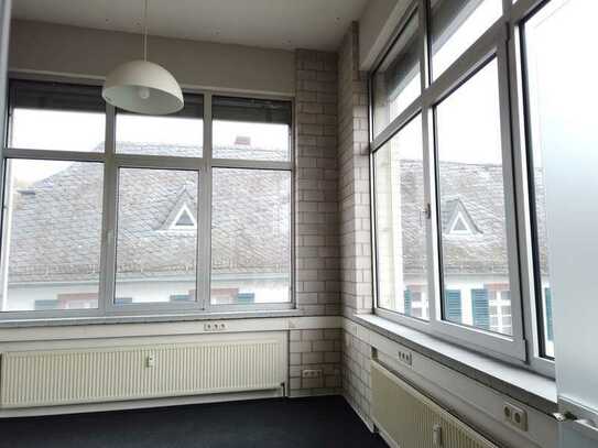 Loft Büro mit Mainblick und Parkplatz nähe Fähre - Provisionsfrei