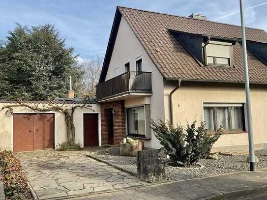 Doppelhaushälfte in 50181 Bedburg-Kaster
