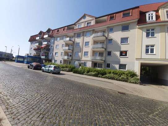 Schöne 2- Raum Wohnung im 1.Obergeschoss mit Balkon