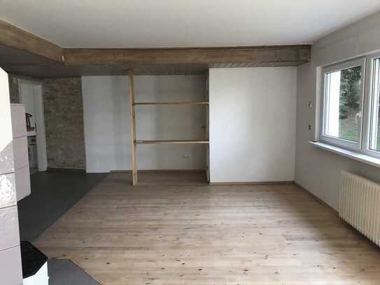 3-Zimmer-Wohnung mit Kamin & großer Terrasse in Pforzheim (Rodgebiet) – Sofort zu vermieten