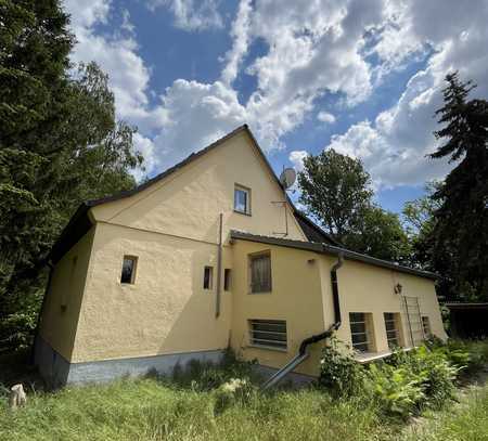 Einfamilienhaus mit großem Keller in S-Bahn Nähe mit viel Potenzial