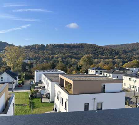 Penthouse Neuwertige 2-Zimmer-Wohnung mit Balkon und EBK in Lahnstein