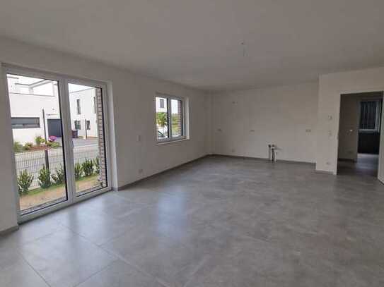 2 Zimmer Neubau-Erdgeschosswohnung mit Terrasse im Lippstädter Norden