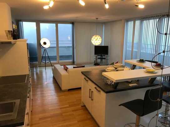 Tolles Maisonette-Büro mit Dachterrasse