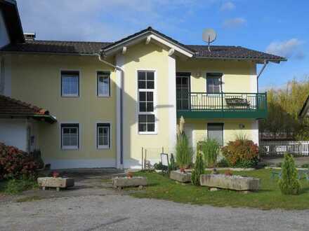 Einfamilien-Landhaus in absolut ruhiger Ortsrandlage mit Weitblick in Grafling