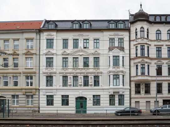 Große Wohnung. Guter Preis. 4-Raum-Wohnung in Stadtfeld-Ost zu vermieten.