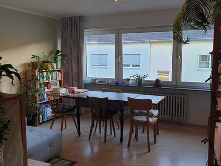 Geräumige 2-Raum-Wohnung mit EBK und Balkon in Mannheim