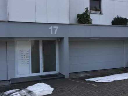 Terrassenwohnung, 4 Zimmer, EBK, Balkon in Siegen (befristet)