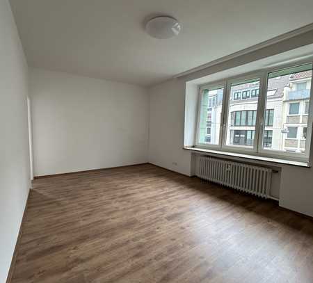 Frisch sanierte 2 Zimmer Wohnung