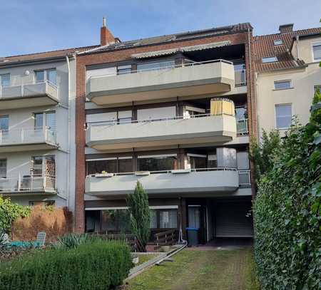 Zwei ETW in zentraler, aber ruhiger Lage in Wesel-Stadtmitte mit zwei Balkonen und zwei Garagen