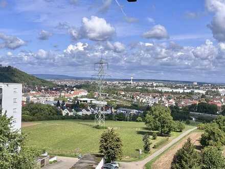 Wohnen mit Aussicht: Großzügige 4-Zimmerwohnung in Asperg zur Selbstnutzung oder Kapitalanlage!