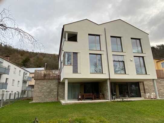 Einzigartige luxuriöse Penthouse-Wohnung an der Altmühl mit Burgblick