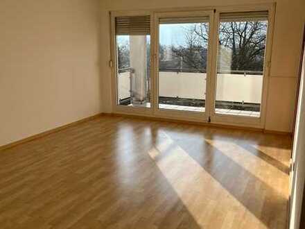 Seniorenwohnheim "Am Kurpark", exklusive 2 Zimmer Wohnung mit Balkon