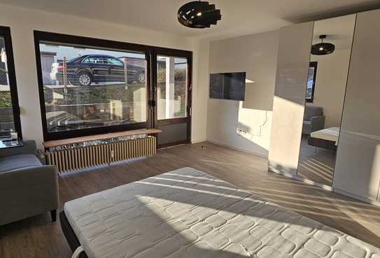 Moderne, voll möblierte 1-Zimmer-Wohnung mit Terrasse in Wernau