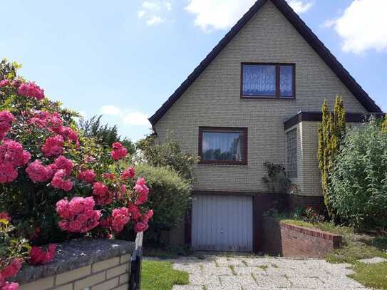 Einfamilienhaus auf großzügigem Grundstück