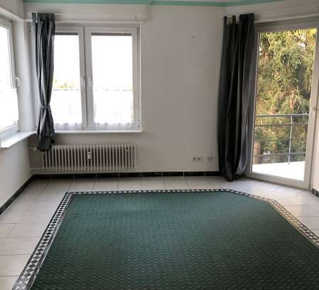 Stilvolle 1,5-Zimmer-Wohnung für Singles in Zweibrücken am Fasanerieberg