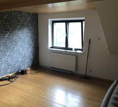 Zentrale und ruhig gelegene DG-Wohnung zu vermieten