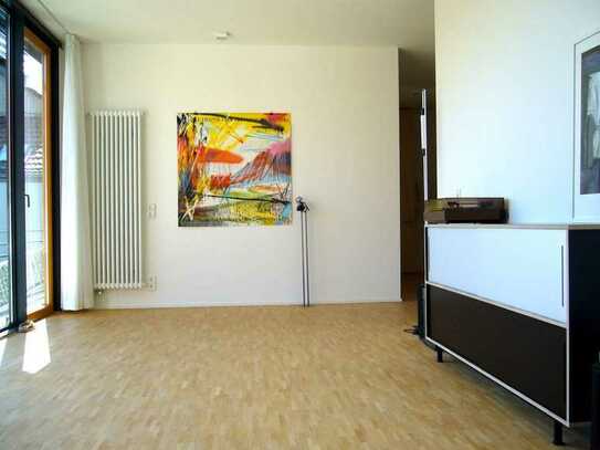 Exklusive 3,5-Zimmer-Wohnung mit Balkon und EBK in Stuttgart