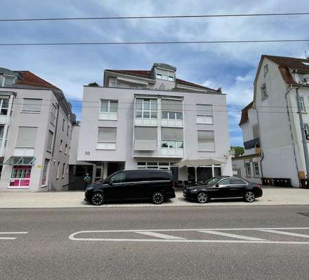 Stilvolle 2-Zimmer-Wohnung mit gehobener Innenausstattung mit Balkon und EBK in Esslingen Mettingen