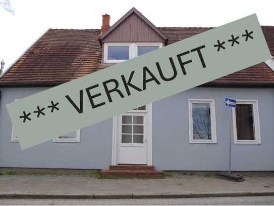 ***PROVISIONSFREI*** Mehrfamilienhaus auf großem Grundstück