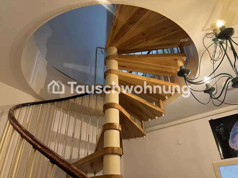 Tauschwohnung: Landeseigene Altbau Maisonette Wohnung Neukölln