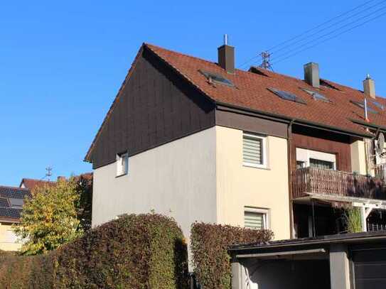 Herrliches Reiheneckhaus in sonniger und ruhiger Lage mit Garten und Garage