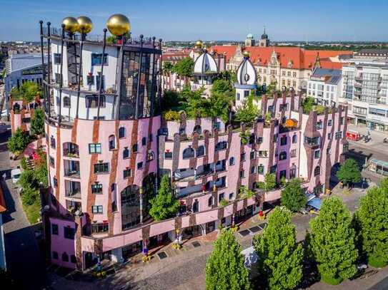 Geräumige 2-Raum-Wohnung im Hundertwasserhaus zu vermieten!