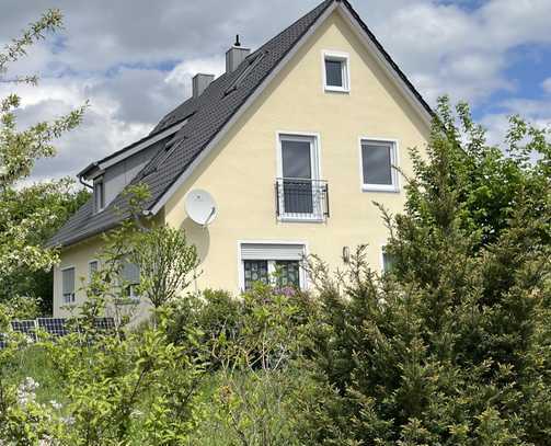 Obergeschosswohnung mit Keller- und Gartenanteil